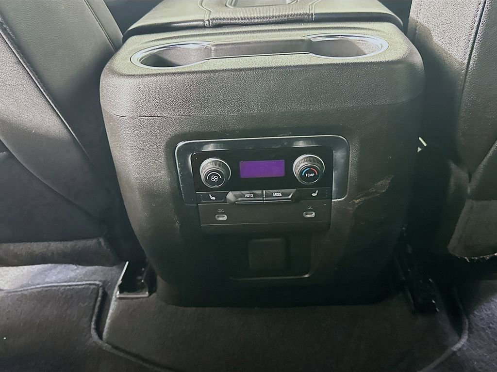 Used 2024 Chevrolet Tahoe Premier image 22