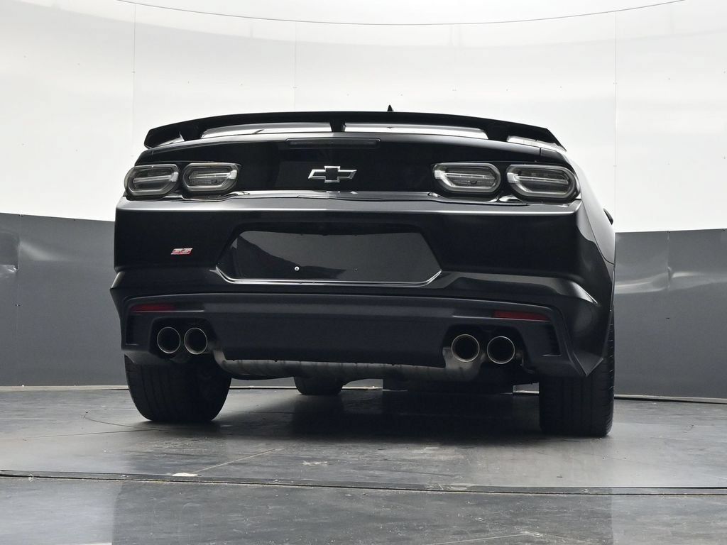 Used 2023 Chevrolet Camaro SS RWD image 36