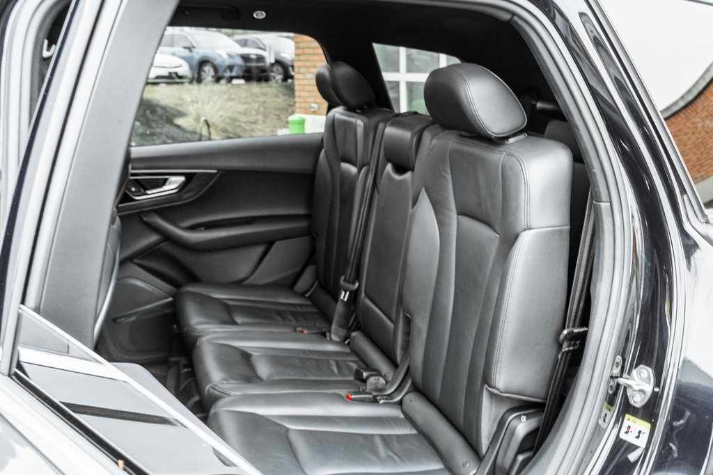 Used 2018 Audi Q7 3.0T Premium Plus w/ Premium Plus Package image 27