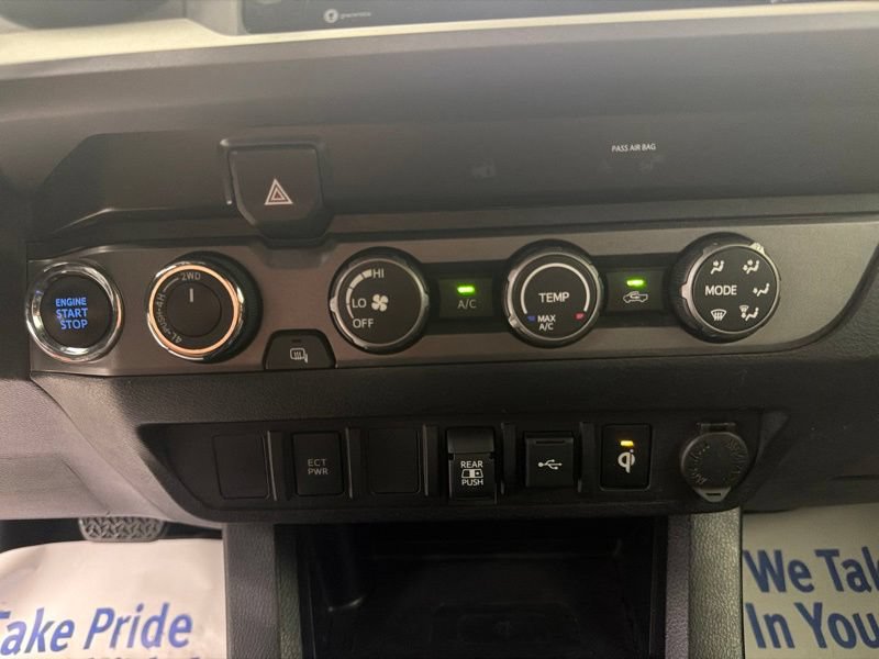 Used 2020 Toyota Tacoma TRD Off-Road AWD/4WD image 26