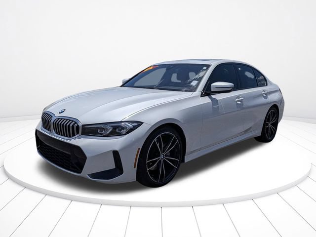 Used 2024 BMW 330i Sedan w/ M Sport Package RWD image 7