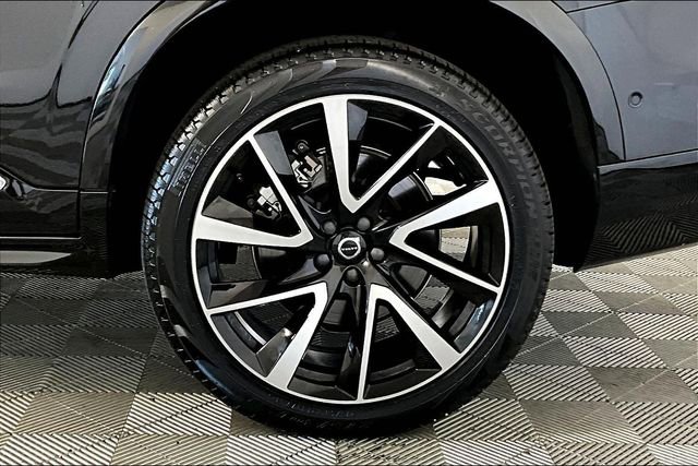Used 2024 Volvo XC90 B5 Plus image 8