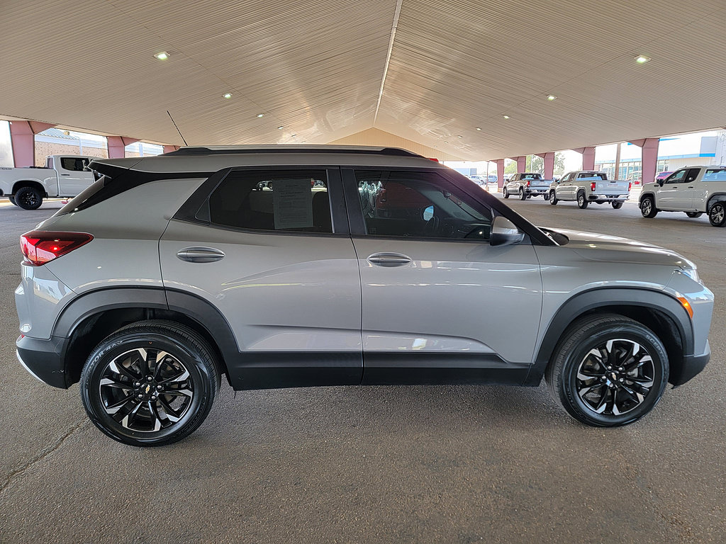 Used 2023 Chevrolet TrailBlazer LT AWD/4WD image 6