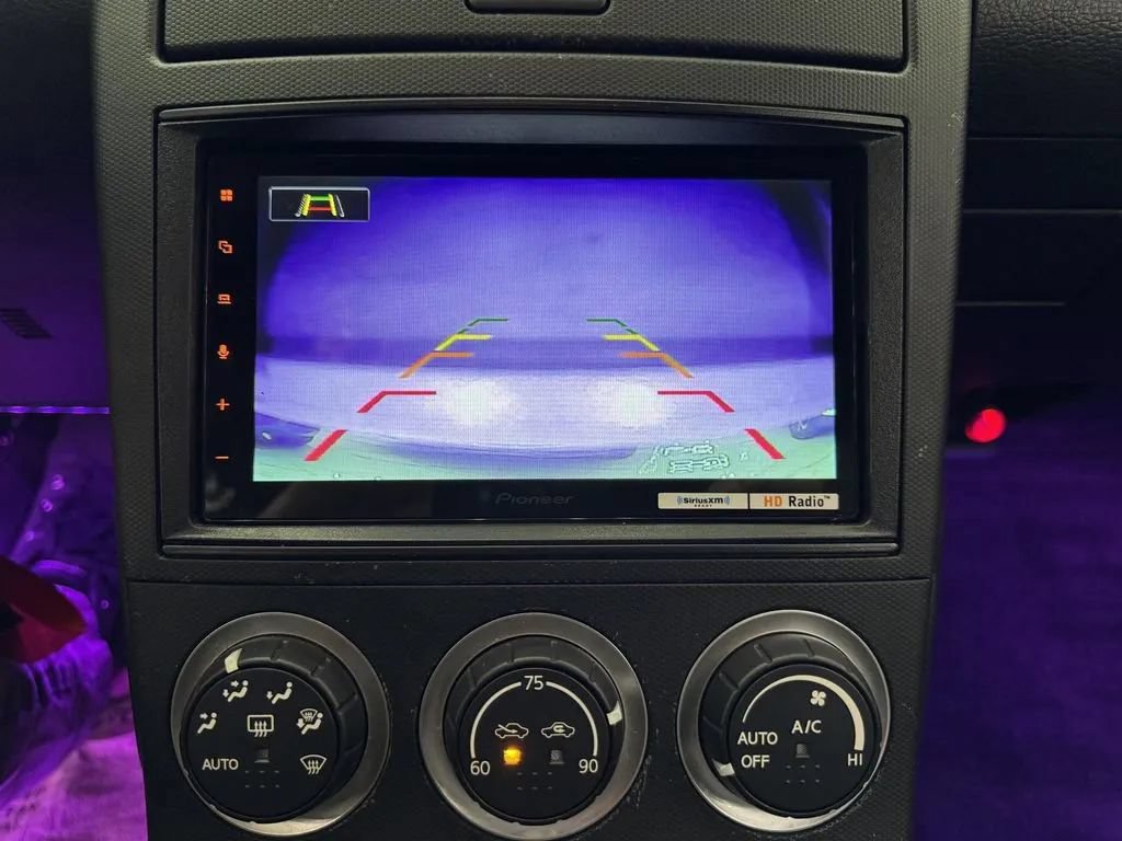 Used 2005 Nissan 350Z Touring RWD image 19