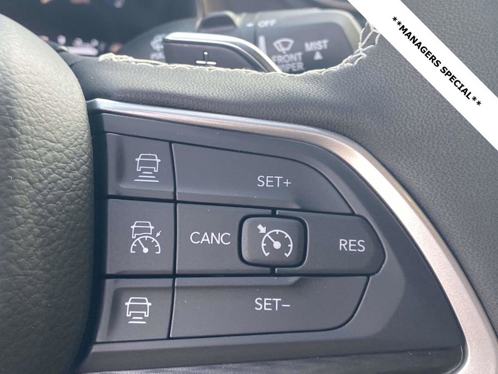 New 2025 Jeep Grand Cherokee Altitude image 53