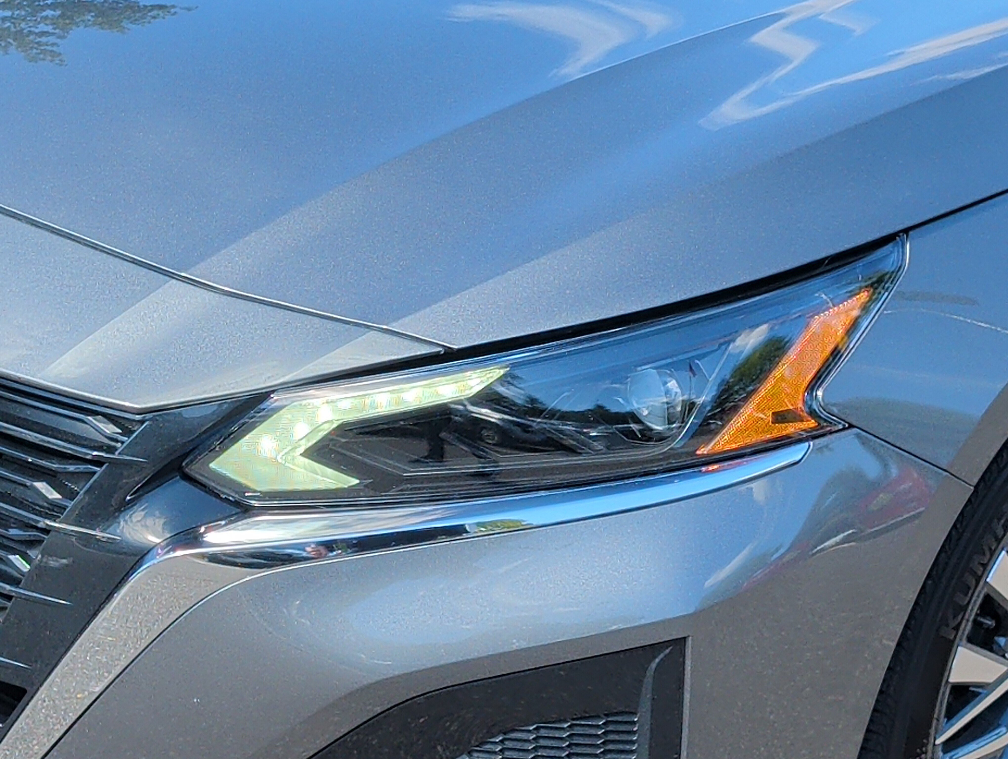 Used 2025 Nissan Altima 2.5 SV FWD image 16