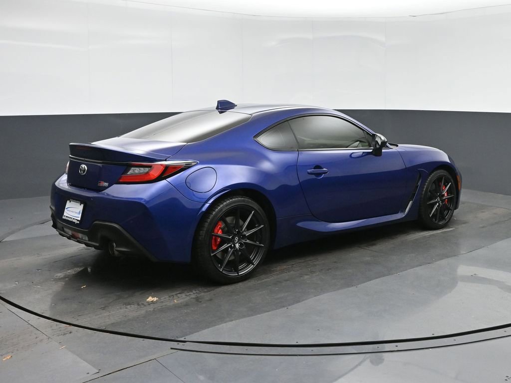 Used 2025 Toyota GR86 w/ Performance Package image 7