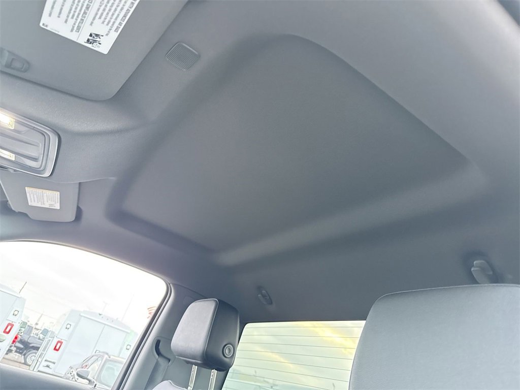 Used 2025 Chevrolet Silverado 1500 W/T w/ WT Safety Package image 22