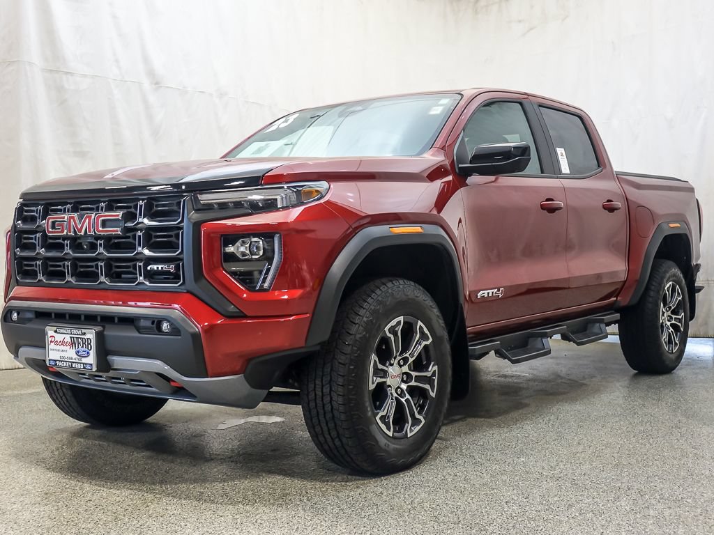 Used 2023 GMC Canyon AT4 w/ AT4 Premium Package AWD/4WD image 2