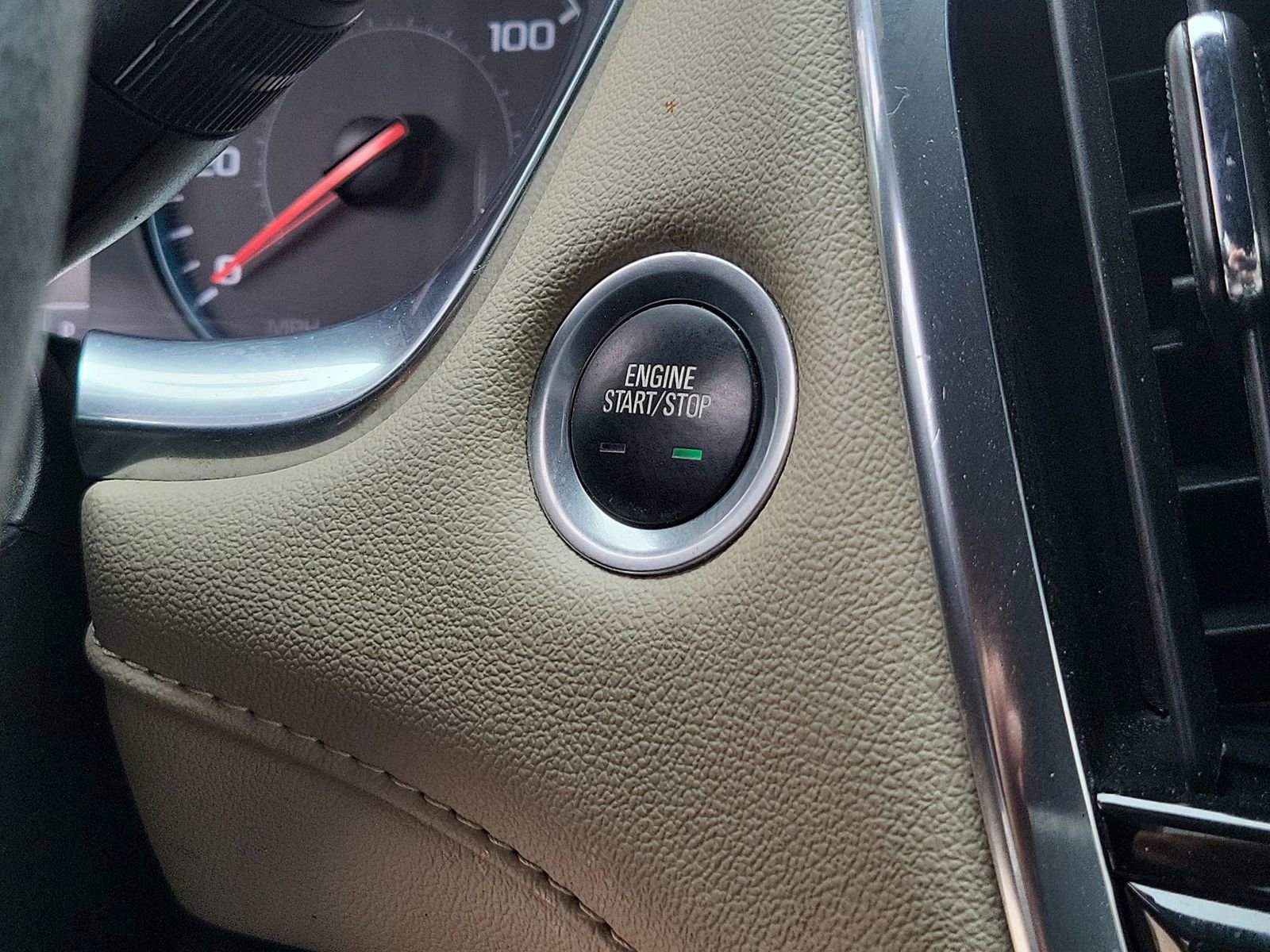 Certified 2023 Chevrolet Traverse LS FWD image 16