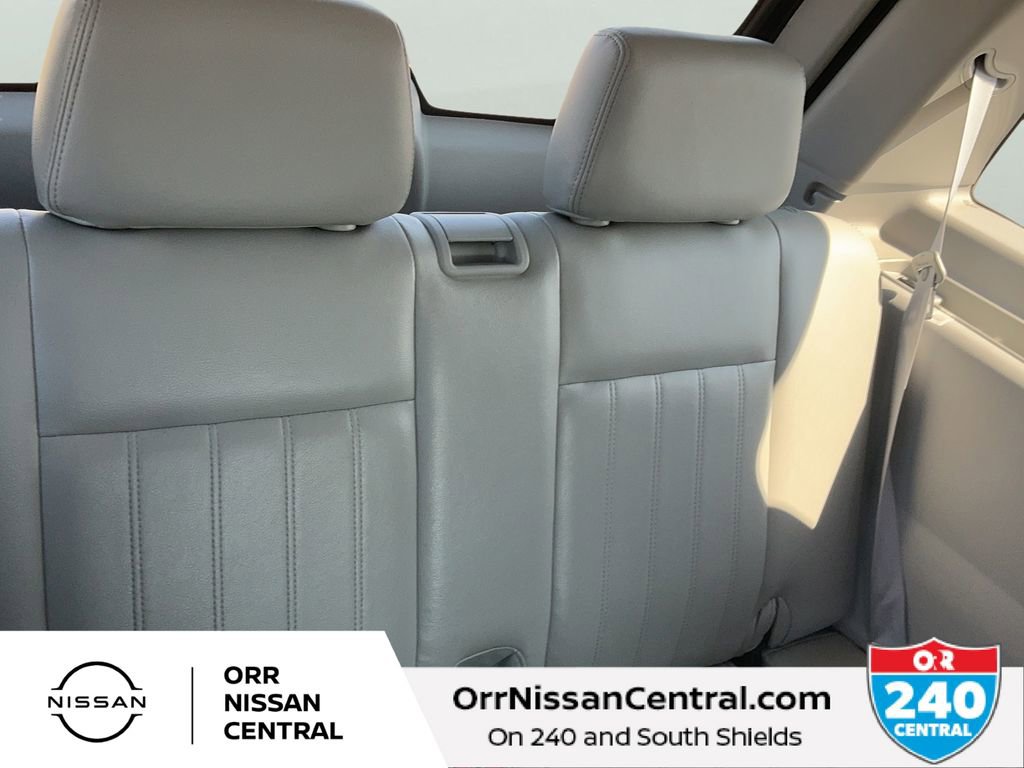 Used 2005 Lincoln Aviator AWD image 13