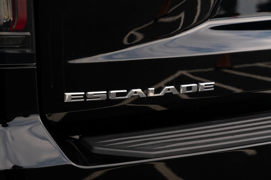 Used 2022 Cadillac Escalade ESV Premium Luxury AWD/4WD image 20