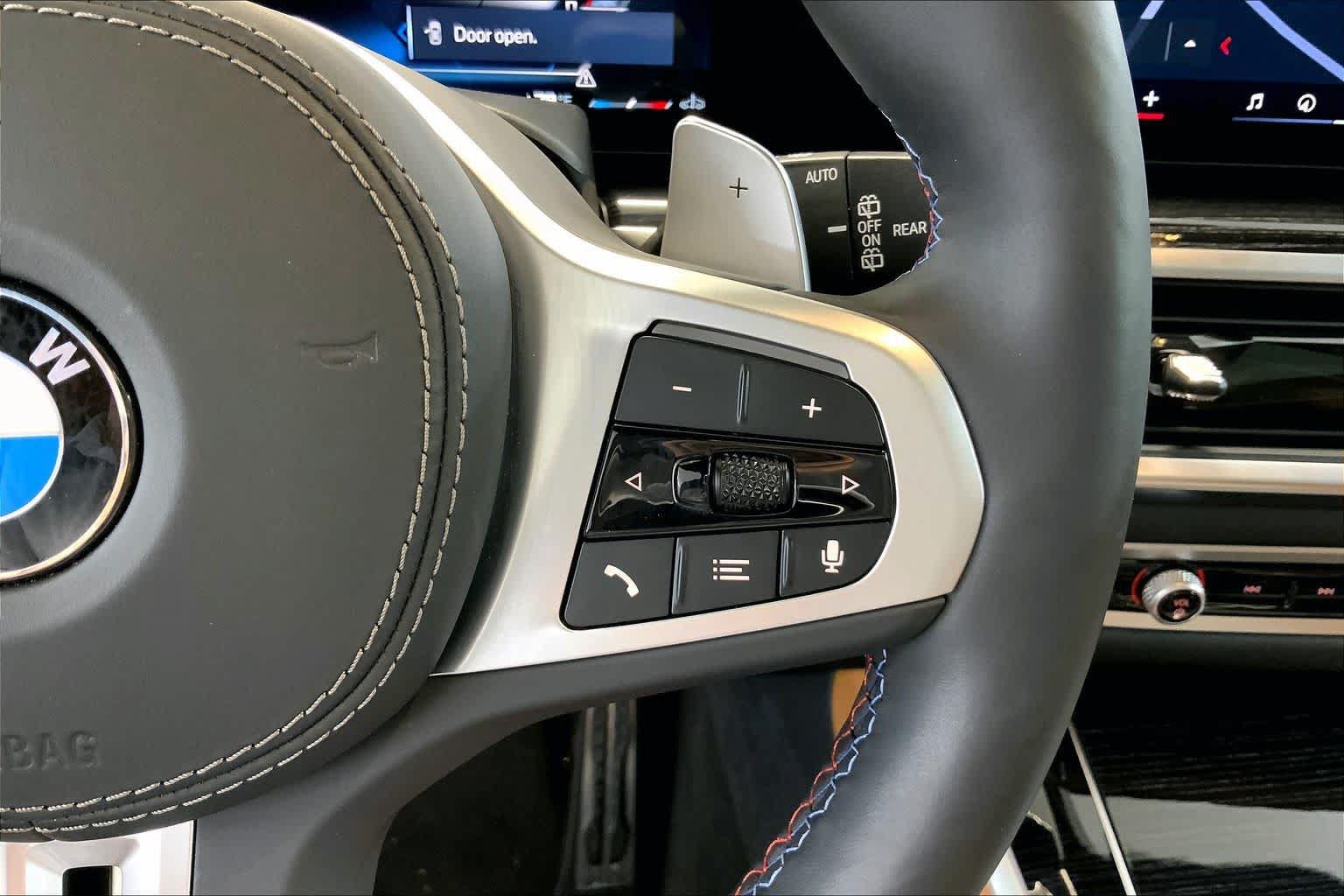 Used 2026 BMW X5 M60i AWD/4WD image 24