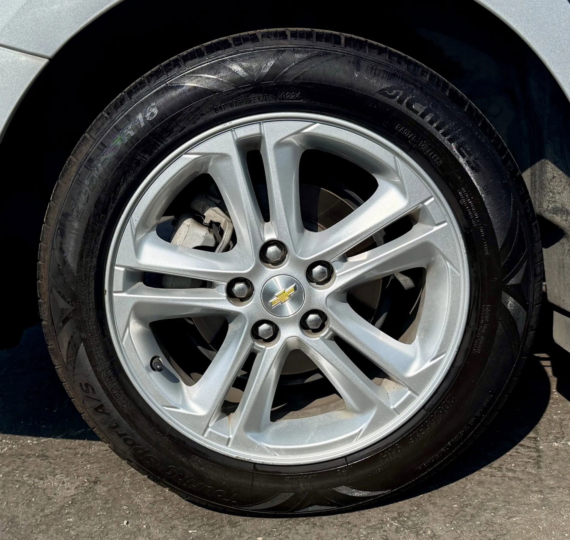 Used 2018 Chevrolet Cruze LT w/ RS Package image 6