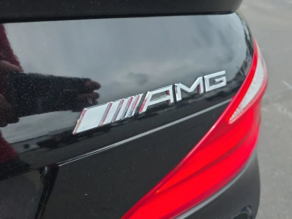 Used 2013 Mercedes-Benz SL 63 AMG image 12