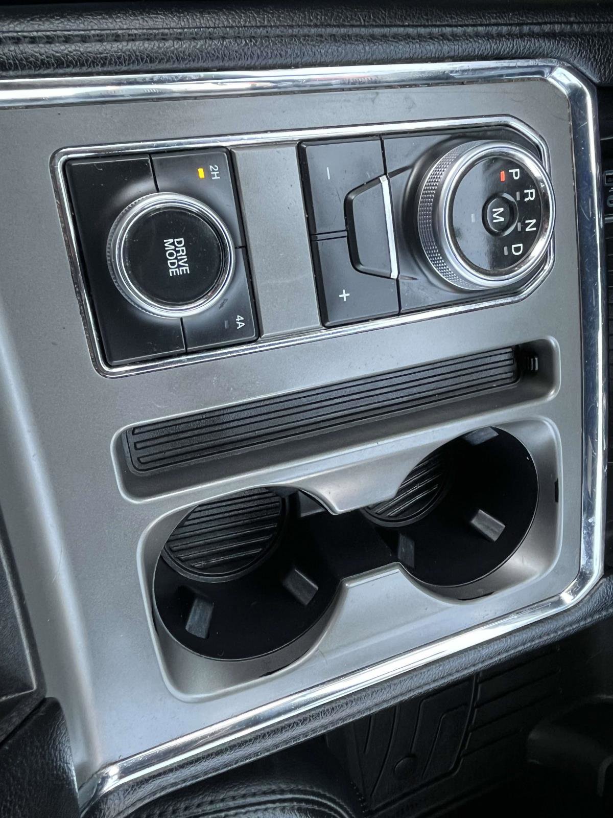 Used 2020 Ford Expedition XLT w/ Equipment Group 202A image 21