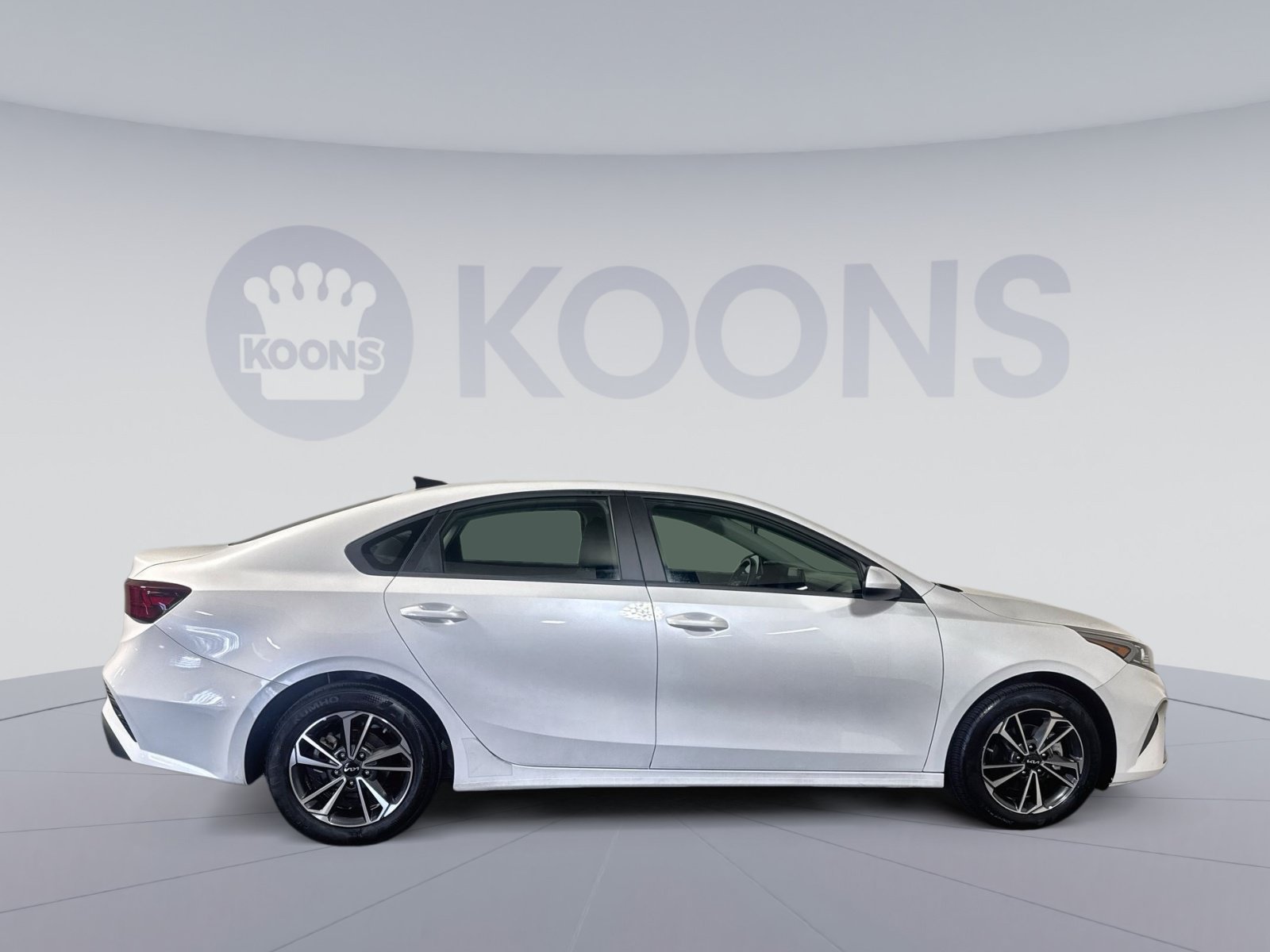Used 2024 Kia Forte LXS FWD image 8
