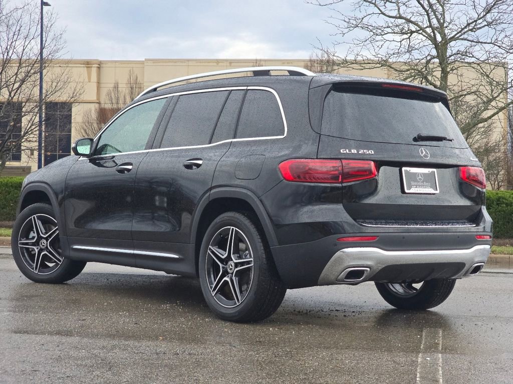 New 2026 Mercedes-Benz GLB 250 4MATIC image 14