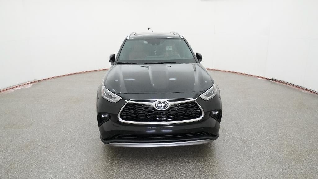 New 2026 Toyota Highlander Platinum AWD/4WD image 15