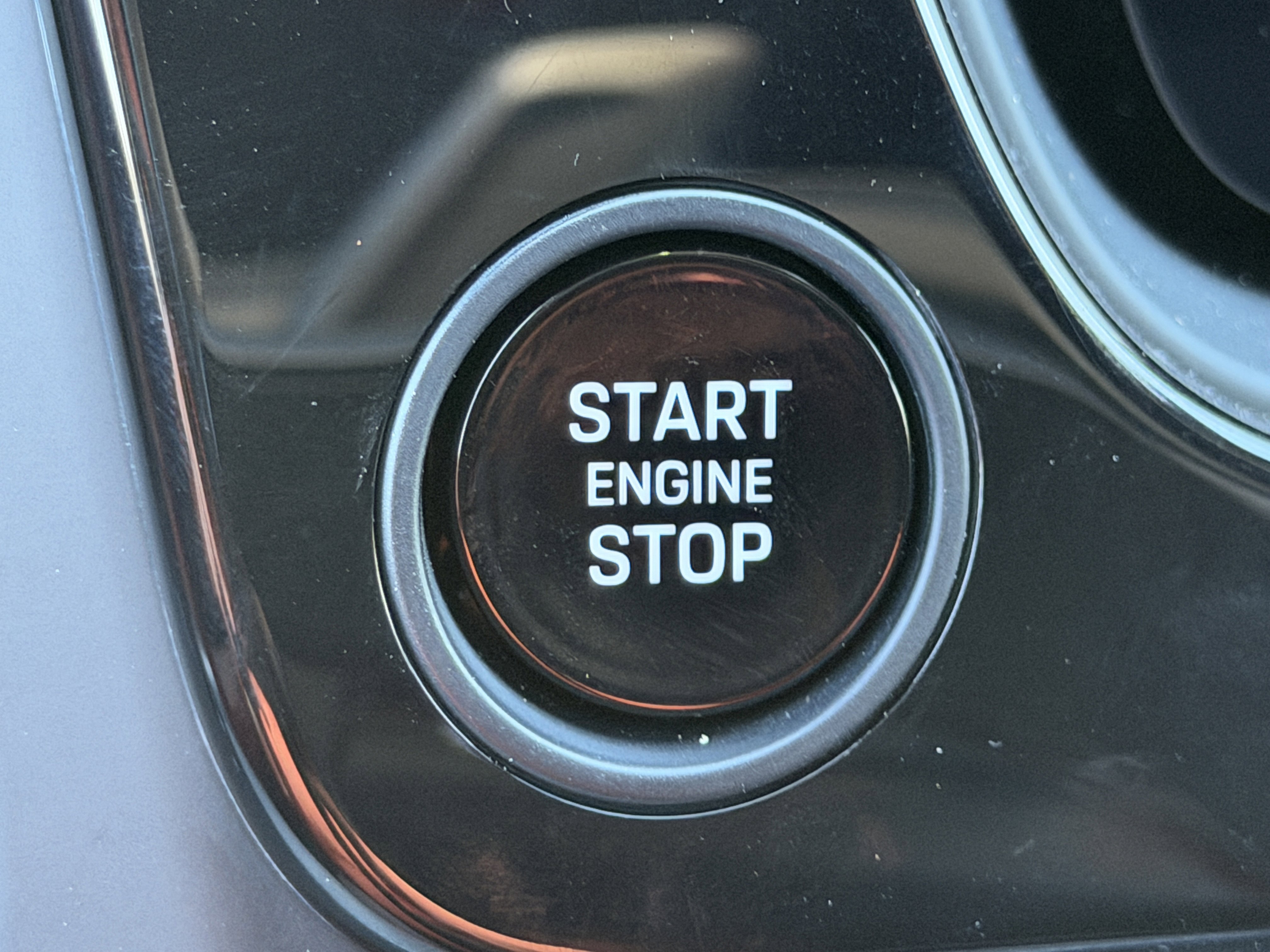 New 2026 Porsche Cayenne Coupe image 34