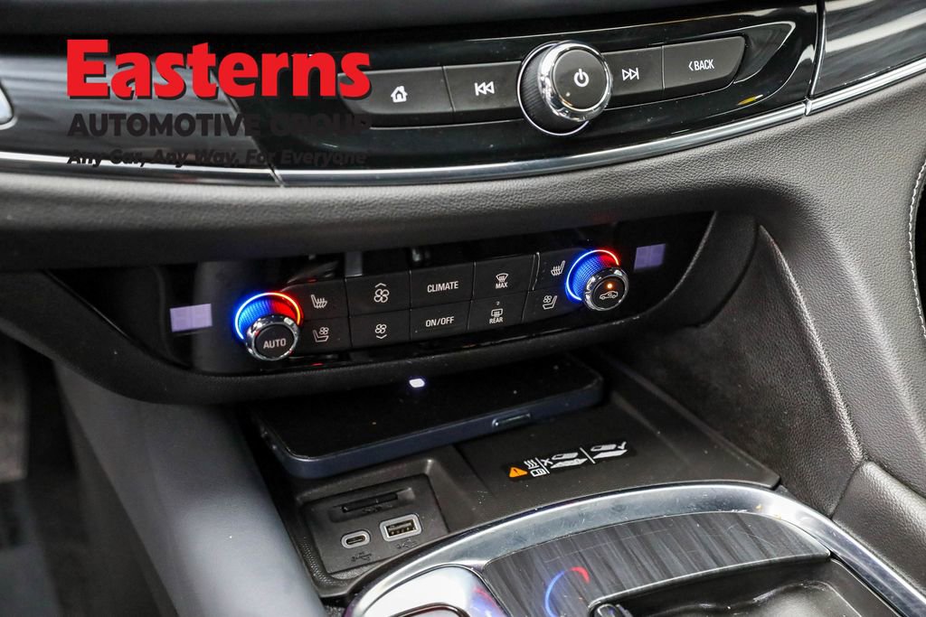 Used 2024 Buick Enclave Premium image 21