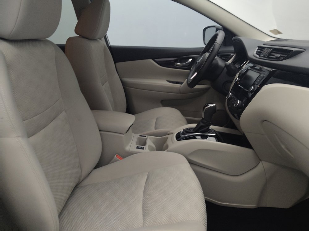 Used 2022 Nissan Rogue Sport SV FWD image 21