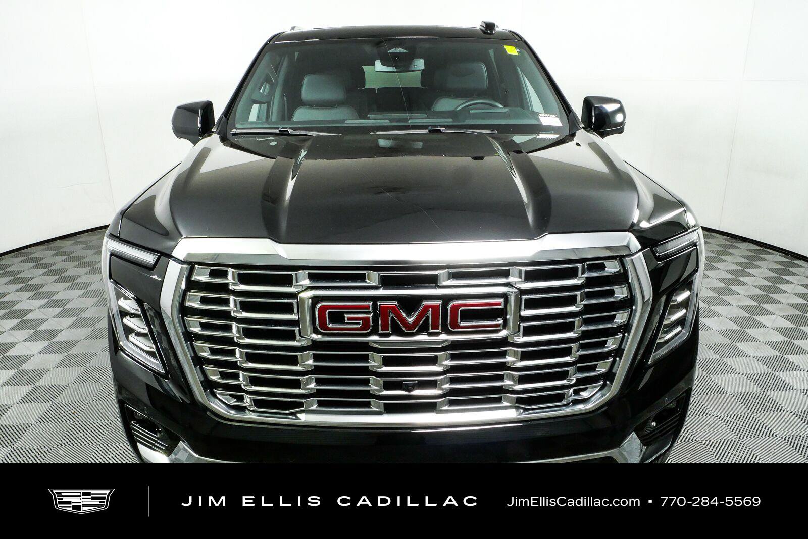 Used 2025 GMC Yukon XL Denali w/ Sun & Power Step Package AWD/4WD image 26
