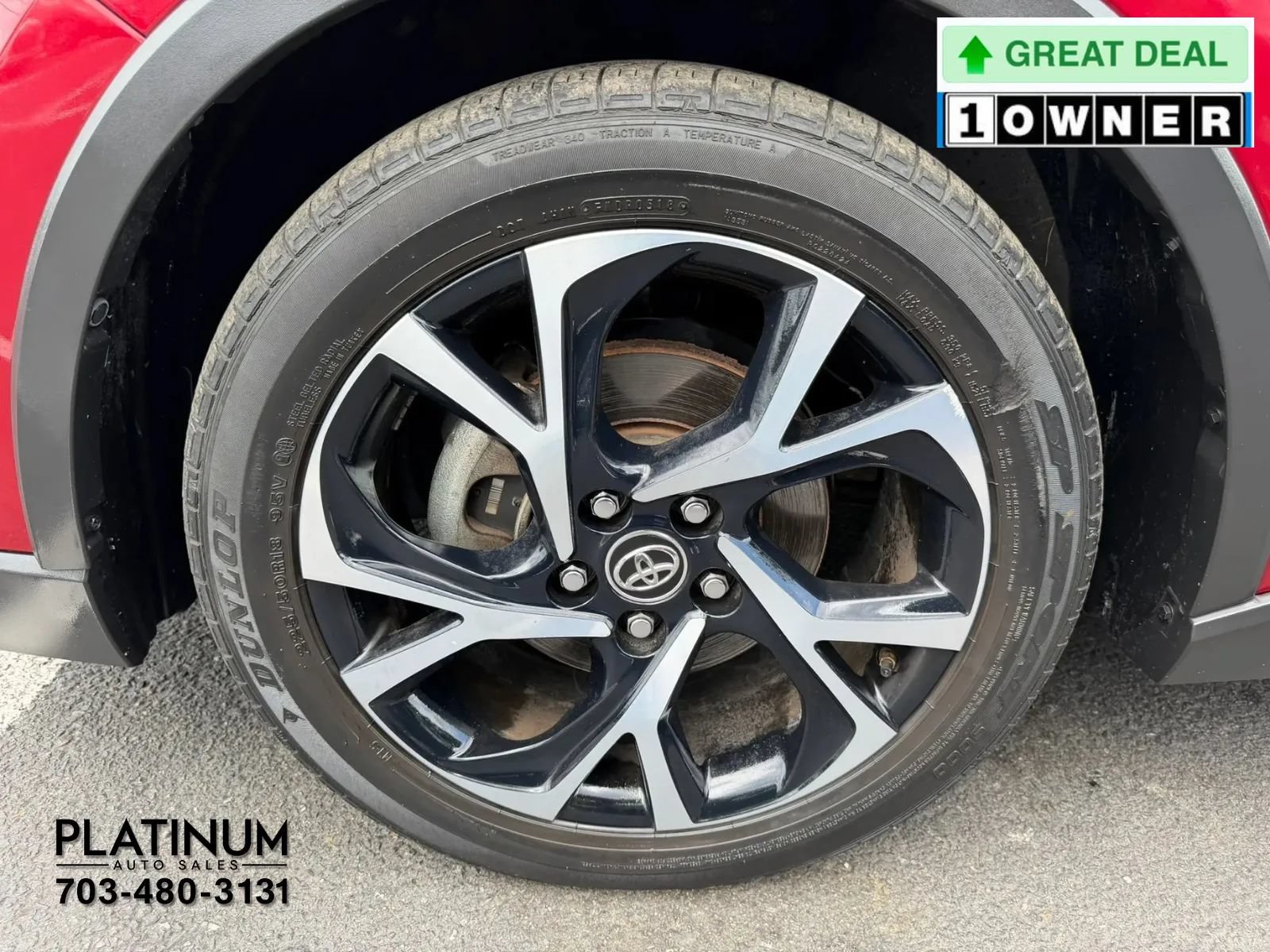 Used 2019 Toyota C-HR XLE FWD image 25