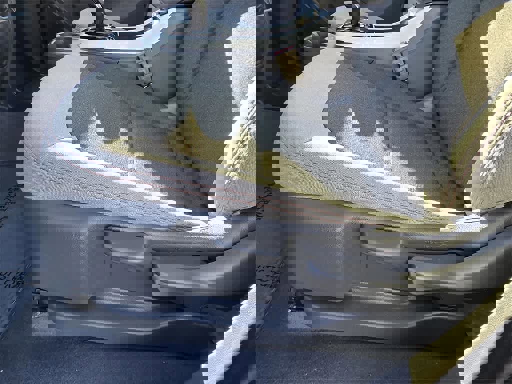 Used 2020 Chevrolet Bolt LT image 12