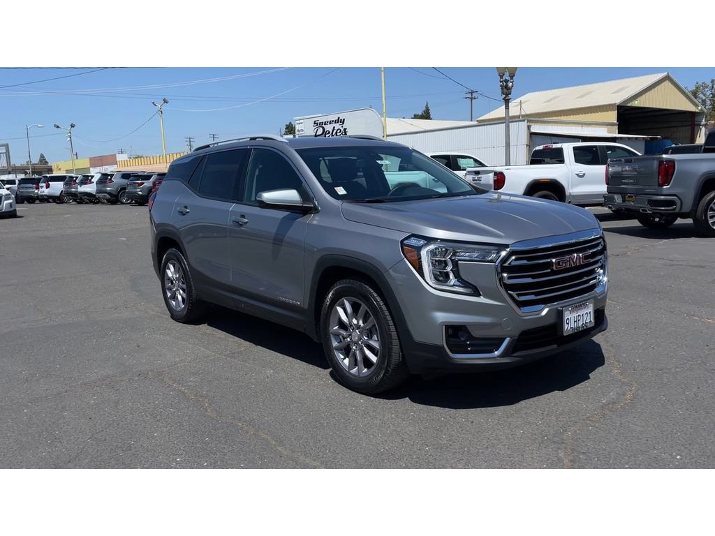 Certified 2024 GMC Terrain SLT FWD image 5