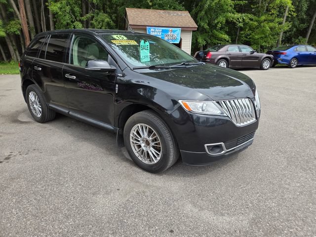 Used 2015 Lincoln MKX AWD w/ Equipment Group 101A image 8