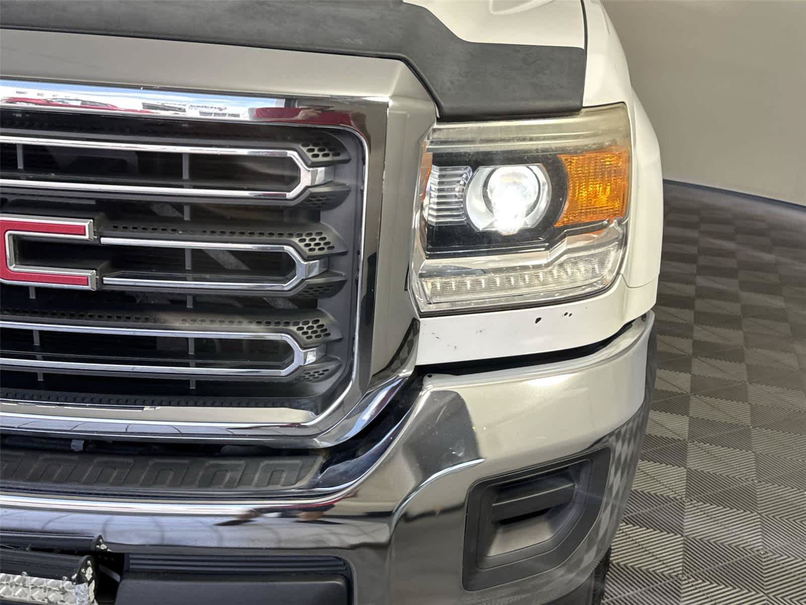 Used 2016 GMC Sierra 2500 4x4 Crew Cab w/ Sierra Convenience Package image 9