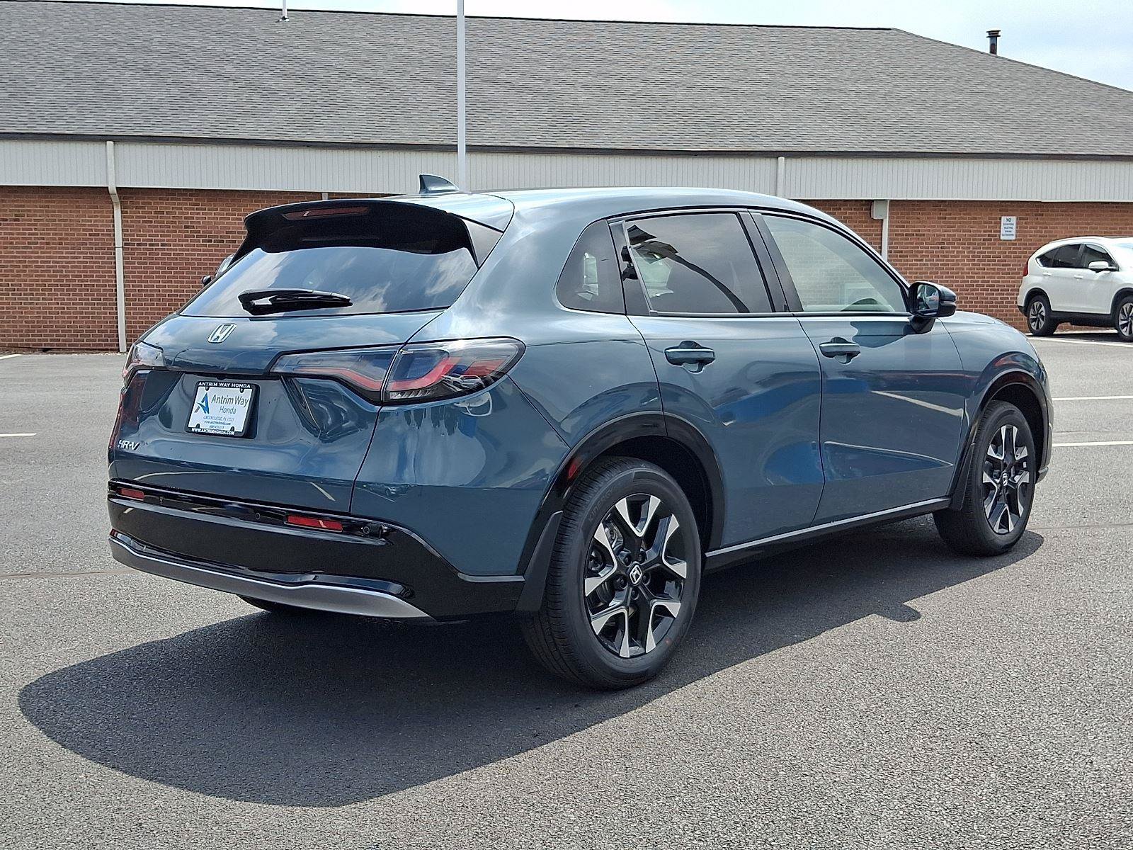 New 2027 Honda HR-V EX-L image 3
