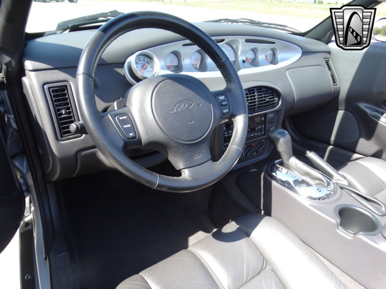 Used 2002 Chrysler Prowler image 19
