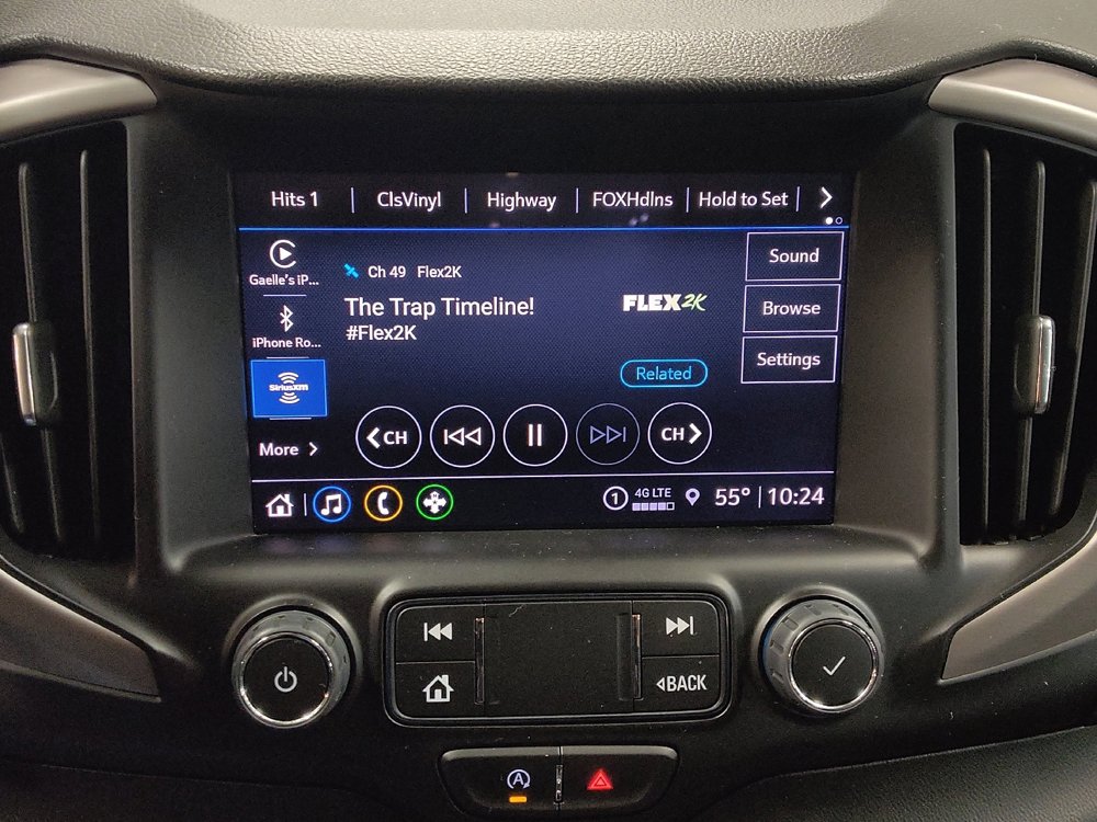 Used 2022 GMC Terrain AT4 w/ Tech Package image 25