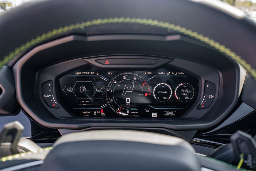 Used 2026 Lamborghini Urus Performante AWD/4WD image 25
