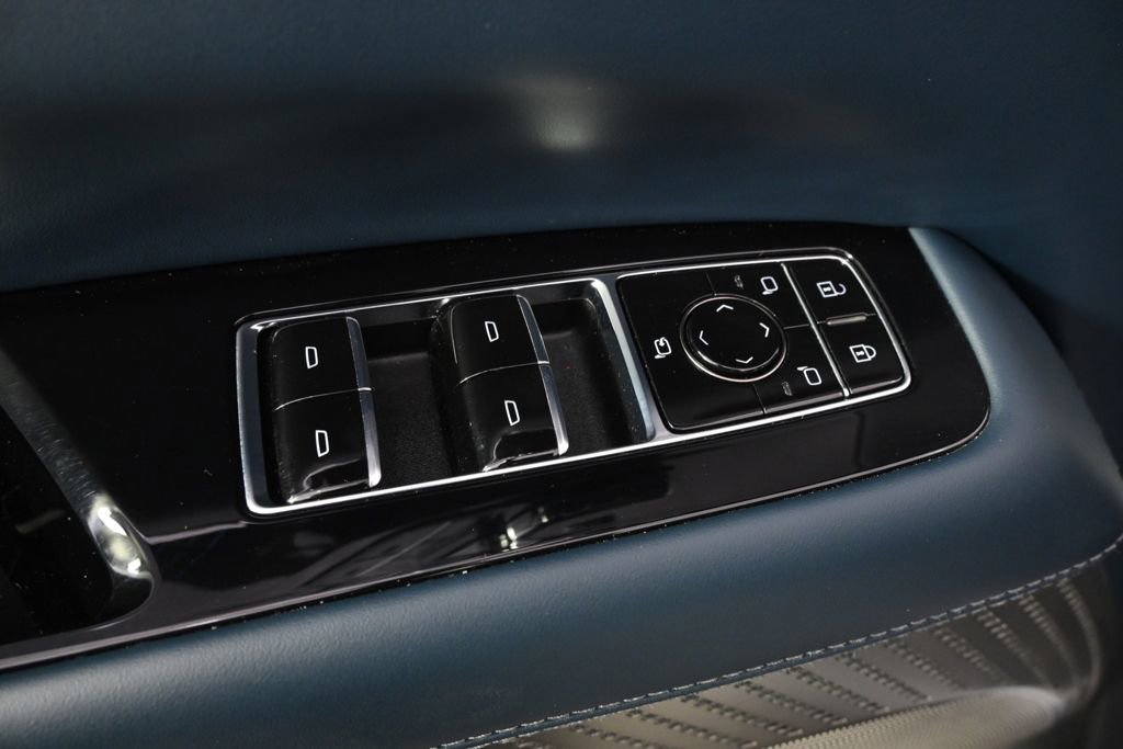 New 2025 Cadillac Escalade IQ Luxury 2 AWD/4WD image 24