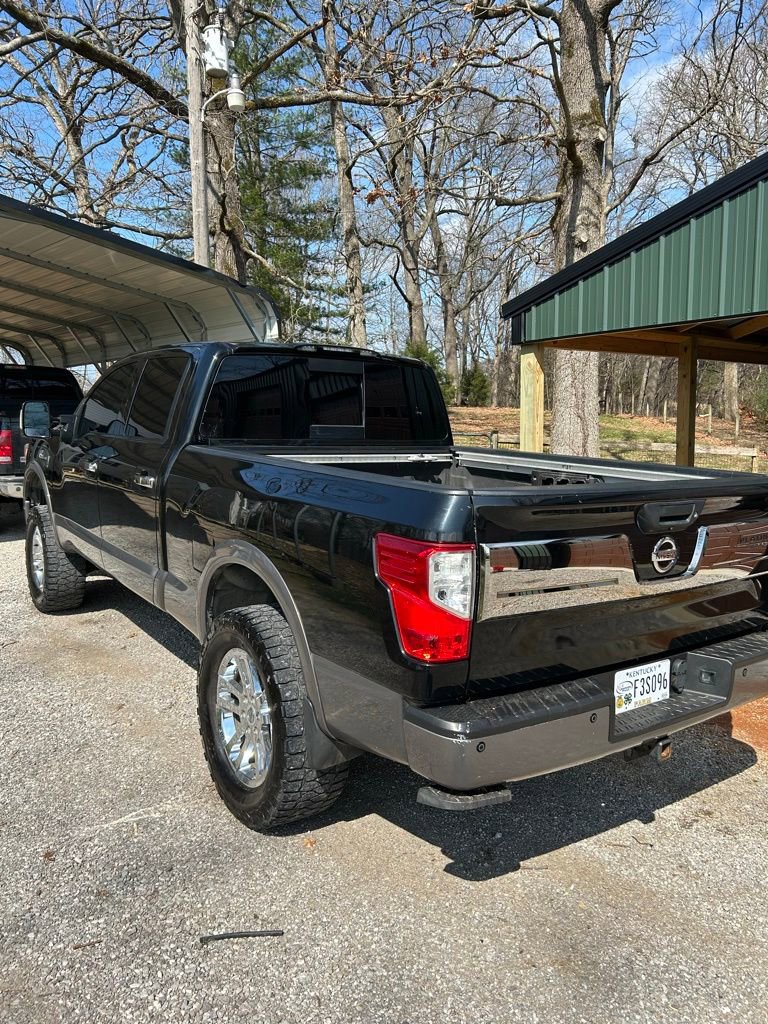 Used 2017 Nissan Titan Platinum Reserve image 2