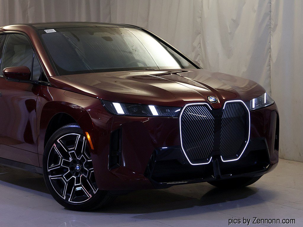 Certified 2026 BMW iX xDrive60 AWD/4WD image 2