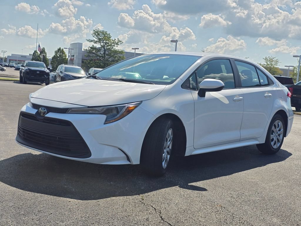 Certified 2024 Toyota Corolla LE FWD image 10