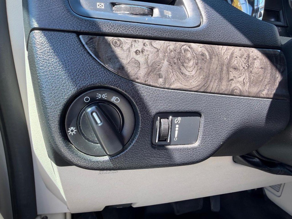 Used 2014 Dodge Grand Caravan SE w/ Quick Order Package 29E SE FWD image 36