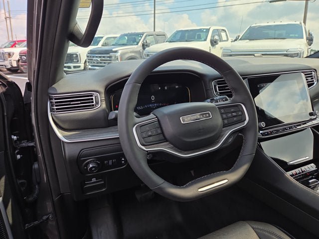 Used 2024 Jeep Wagoneer L Series III w/ Premium Group I AWD/4WD image 8