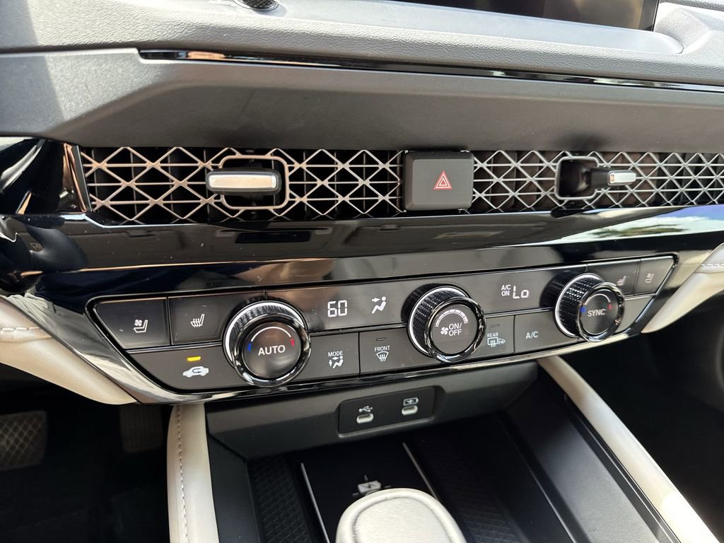 Certified 2024 Honda Accord Touring image 47