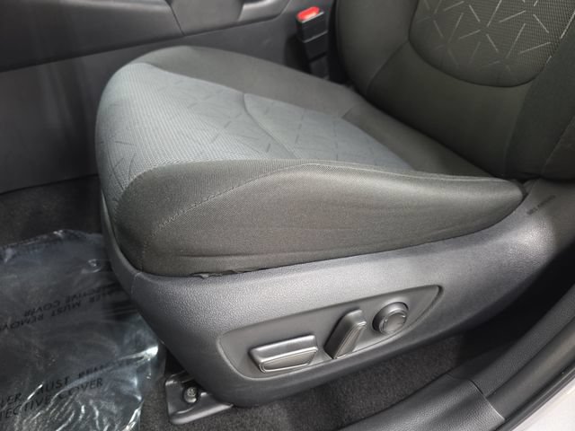 Certified 2025 Toyota RAV4 XLE AWD/4WD image 26