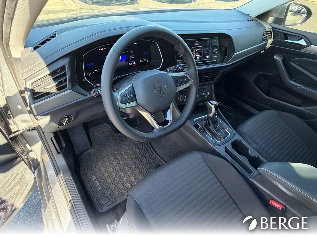Used 2024 Volkswagen Jetta S image 16