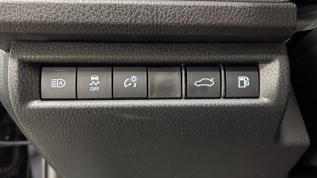 New 2026 Toyota Camry LE FWD image 40