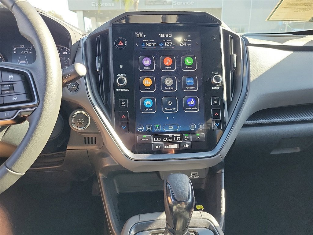 Used 2025 Subaru Crosstrek 2.5i Wilderness w/ Crosstrek Mirror Package image 11