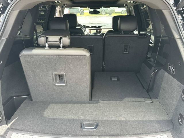 Used 2024 Cadillac XT6 Sport w/ LPO, Onyx Lite Package AWD/4WD image 17