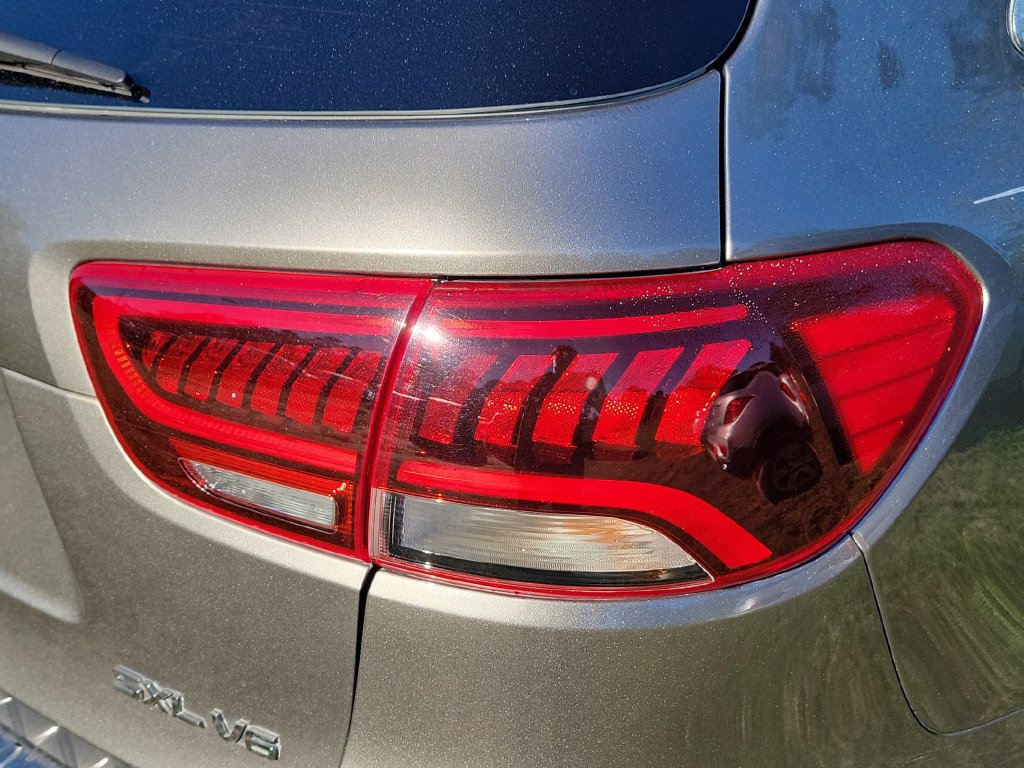 Used 2019 Kia Sorento SX FWD image 19