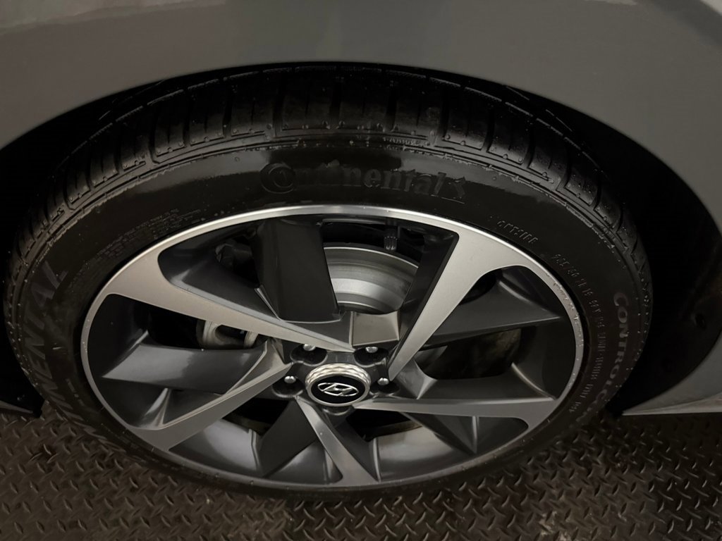 Used 2022 Hyundai Sonata SEL Plus image 16